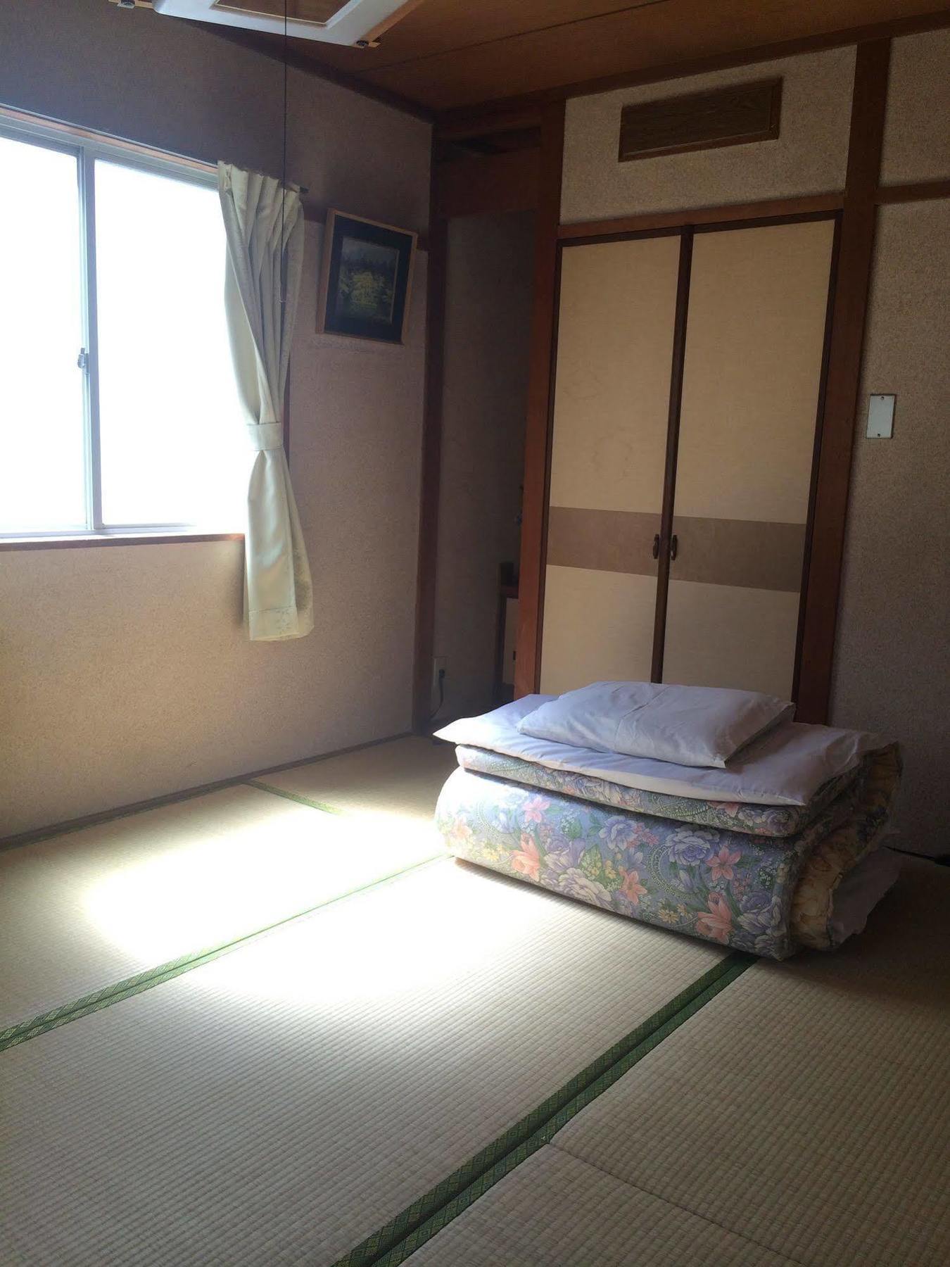 Kasuga Ryokan Hiroshima Esterno foto
