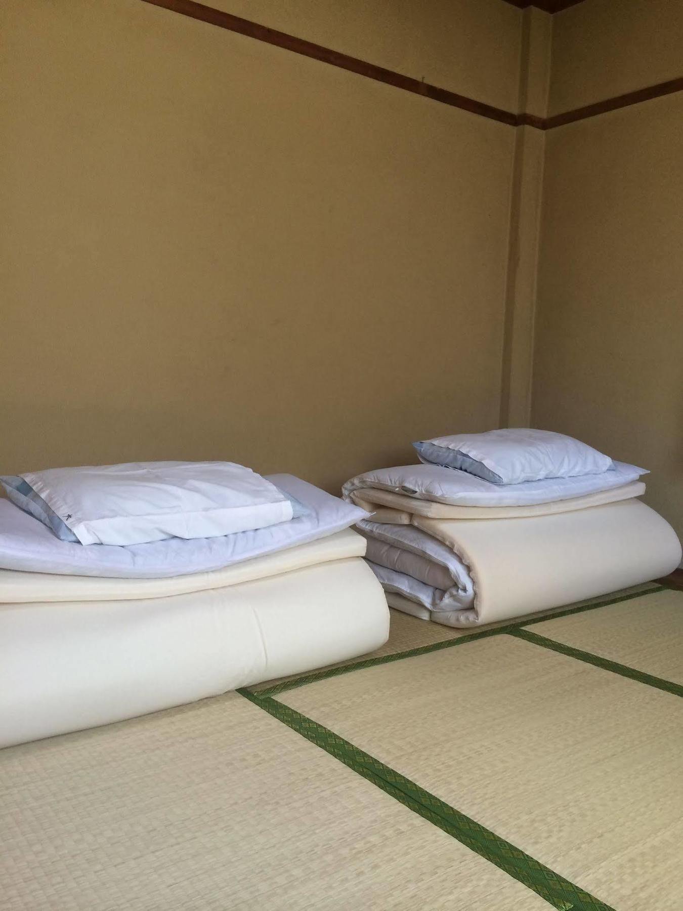 Kasuga Ryokan Hiroshima Esterno foto