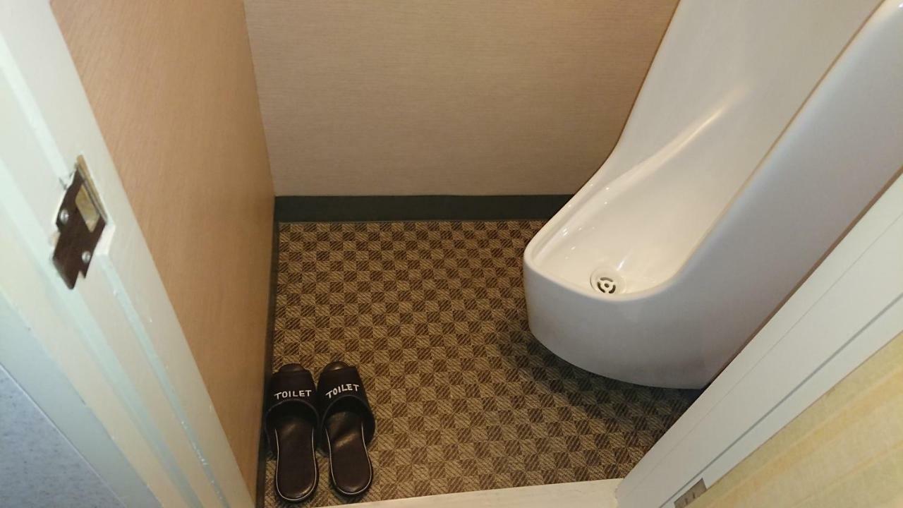 Kasuga Ryokan Hiroshima Esterno foto