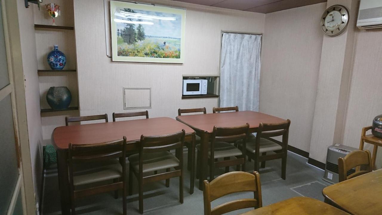Kasuga Ryokan Hiroshima Esterno foto